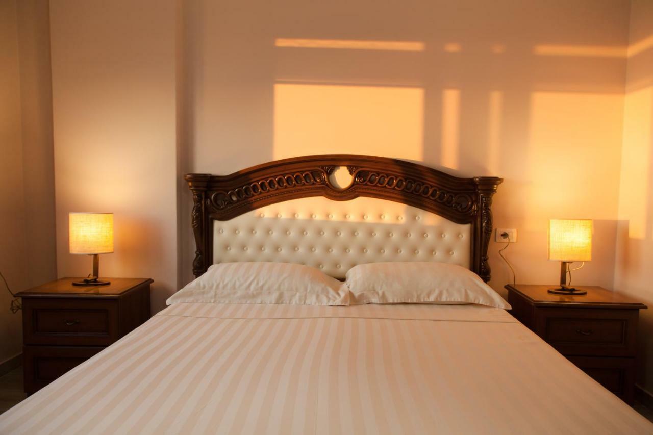 Adriatic Seaview Apartment Durrës Esterno foto